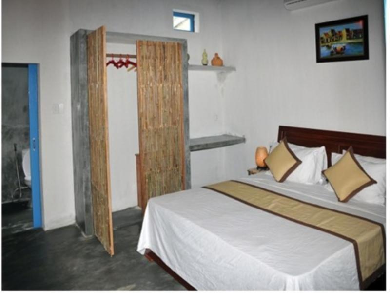 Local Beach Homestay Hoi An Bagian luar foto