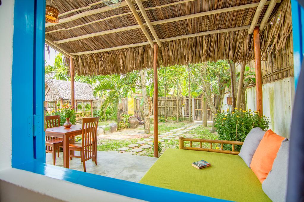 Local Beach Homestay Hoi An Bagian luar foto
