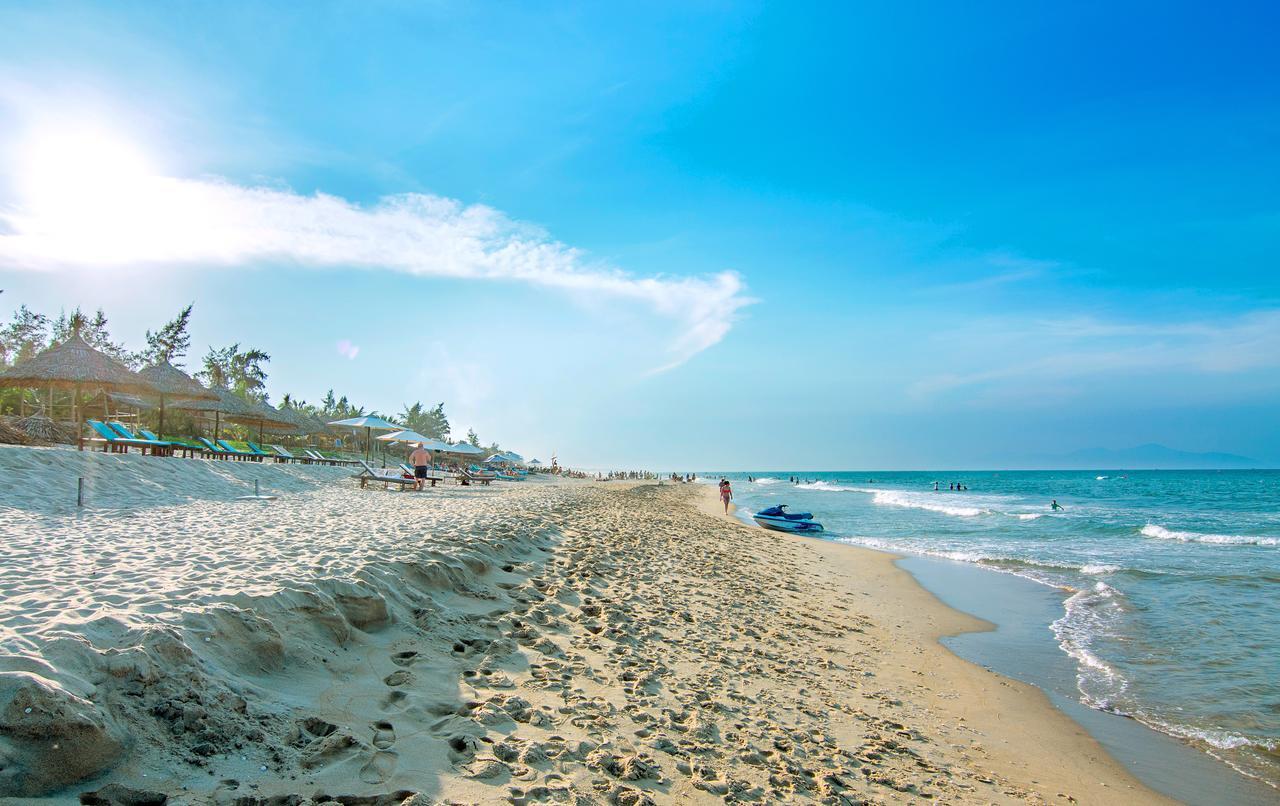 Local Beach Homestay Hoi An Bagian luar foto