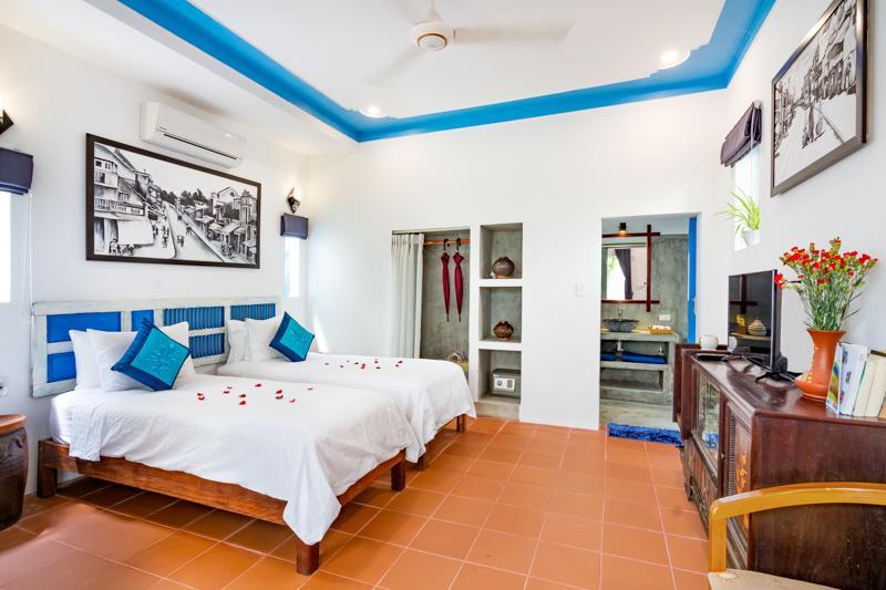 Local Beach Homestay Hoi An Bagian luar foto